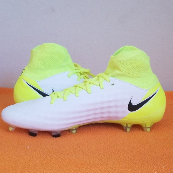 nike magista 10.5